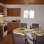Cozy With Garden And Olive Grove Of 5 Acr Mavrata